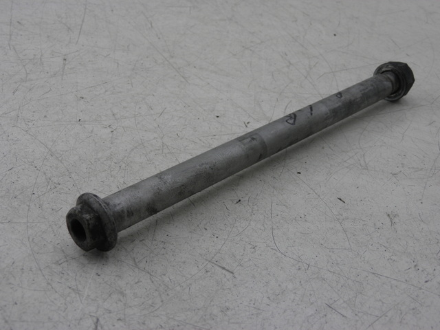 photo de AXE ROUE ARRIERE HONDA NTV DEAUVILLE 650 (2001 - 2006)