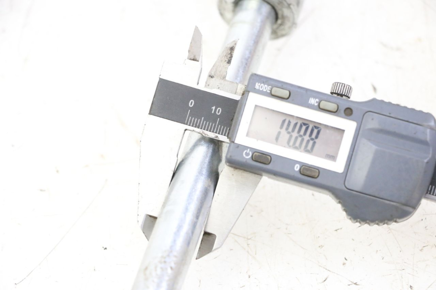 photo de AXE ROUE ARRIERE KIDEN KD125-G 125 (2018 - 2022)