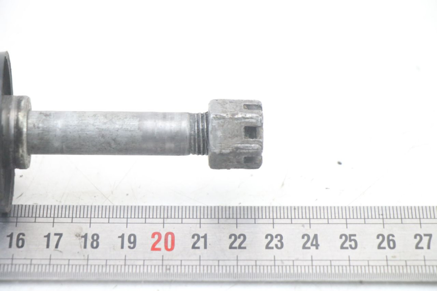 photo de AXE ROUE ARRIERE KAWASAKI KX 65 (2000 - 2019)