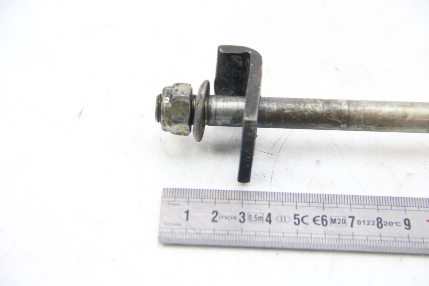 photo de AXE ROUE ARRIERE APRILIA SX 50 (2011 - 2017)