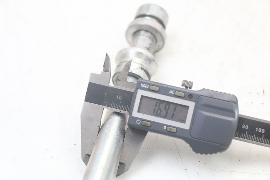 photo de AXE ROUE ARRIERE FANTIC XM PERFORMANCE 2T 50 (2021 - 2022)