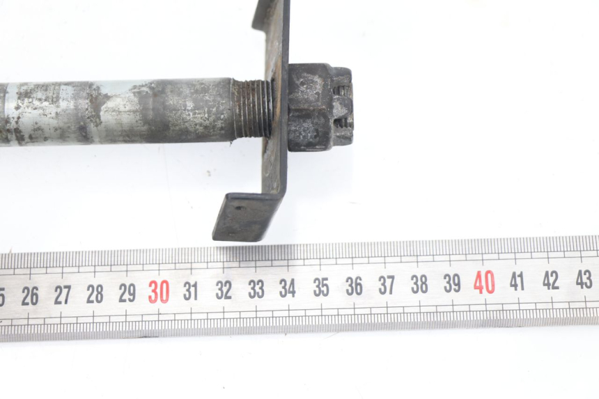 photo de AXE ROUE ARRIERE KAWASAKI Z S 750 (2003 - 2006)