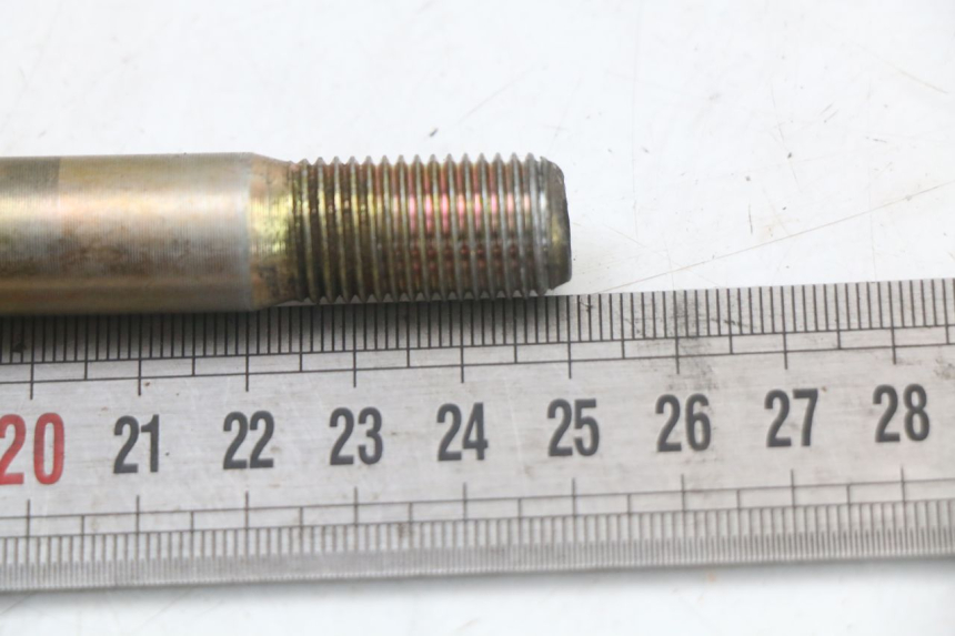 photo de AXE ROUE AVANT HYOSUNG GV AQUILA 125 (2000 - 2004)