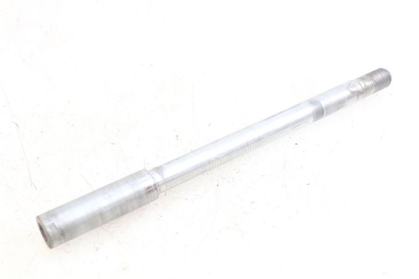 photo de AXE ROUE AVANT SUZUKI BURGMAN 650 (2002 - 2004)