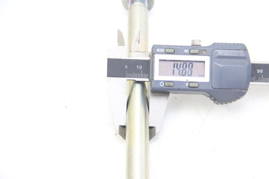 photo de AXE ROUE AVANT PEUGEOT CITYSTAR IE 2T 50 (2018 - 2021)