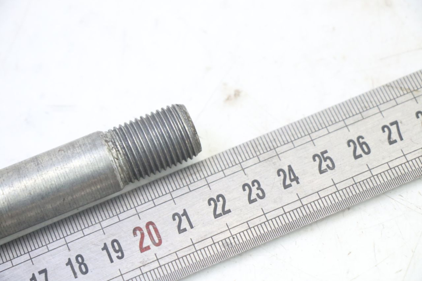 photo de AXE ROUE AVANT APRILIA ETX 125 (1998 - 2002)