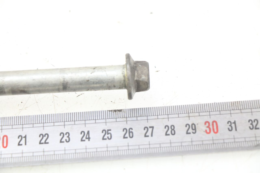 photo de AXE ROUE AVANT HONDA FORZA 125 (2015 - 2016)