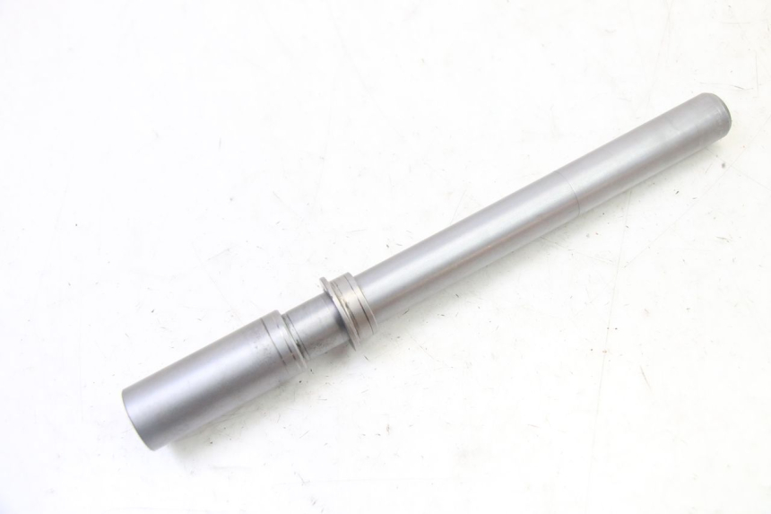 photo de AXE ROUE AVANT BMW G310 R 310 (2016 - 2020)