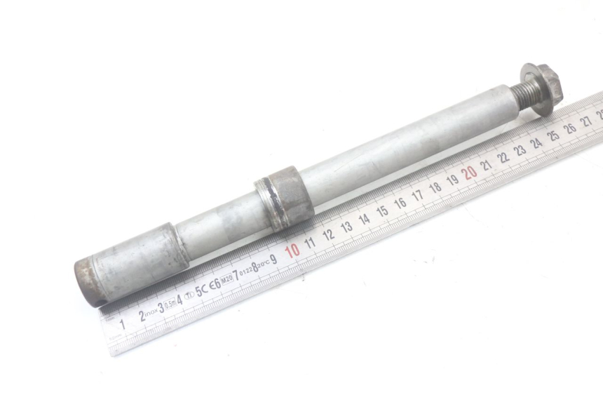 photo de AXE ROUE AVANT HONDA CBR F 1000 (1993 - 1996)