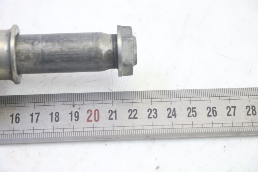 photo de AXE ROUE AVANT KAWASAKI KXF KX-F 250 (2017 - 2019) - Autre angle de vue