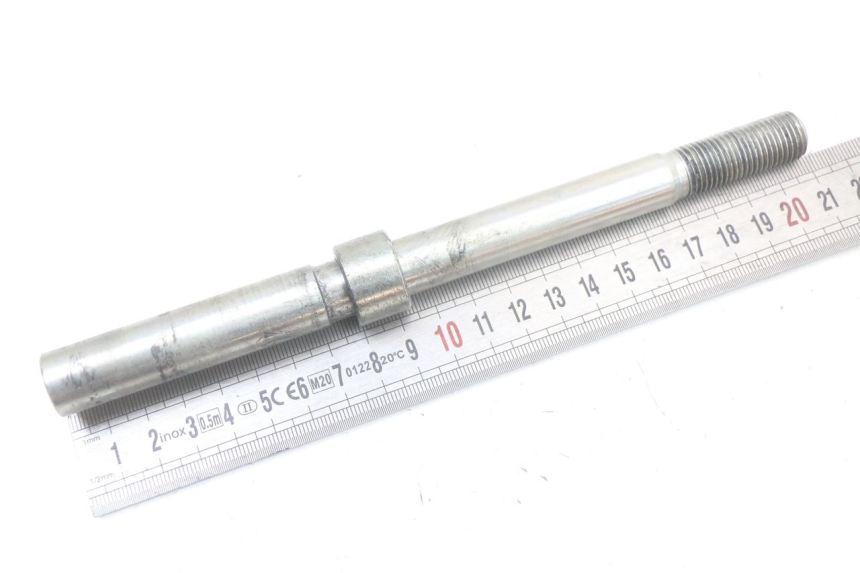 photo de AXE ROUE AVANT RIEJU MRT 50 (2018 - 2021)