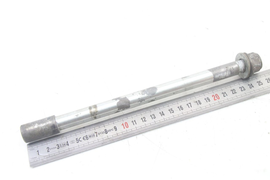 photo de AXE ROUE AVANT PEUGEOT SPEEDFIGHT 3 LC 2T 50 (2009 - 2015)