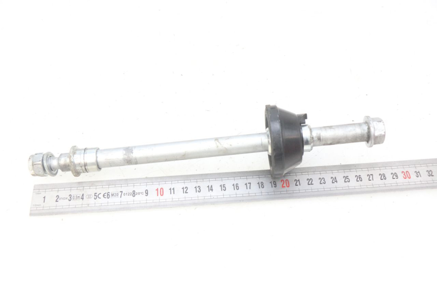 photo de AXE ROUE AVANT APRILIA SR 2T 50 (2018 - 2022)
