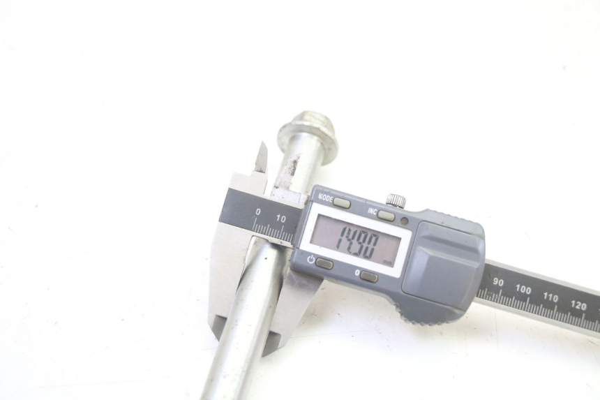 photo de AXE ROUE AVANT PEUGEOT STREETZONE I NAKED 2T 50 (2018 - 2020)