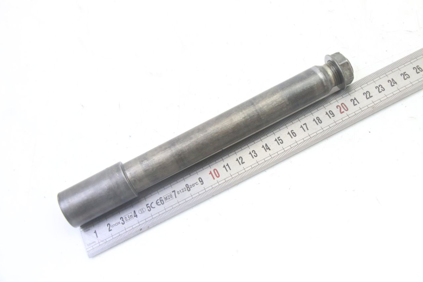 photo de AXE ROUE AVANT YAMAHA YZ-F YZF 250 (2014 - 2018)