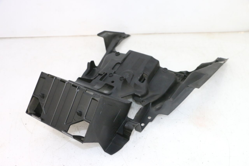 photo de BAC A BATTERIE SUZUKI BURGMAN 650 (2013 - 2020)