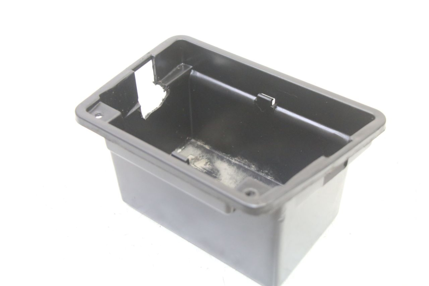 photo de BAC A BATTERIE VENESI FLY RETRO 4T 50 (2020 - 2025)