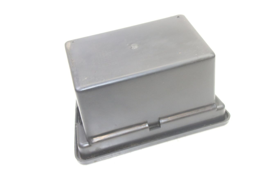 photo de BAC A BATTERIE VENESI FLY RETRO 4T 50 (2020 - 2025)