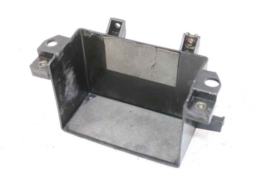 photo de BAC A BATTERIE YAMAHA FZ6 N FAZER 600 (2004 - 2006)