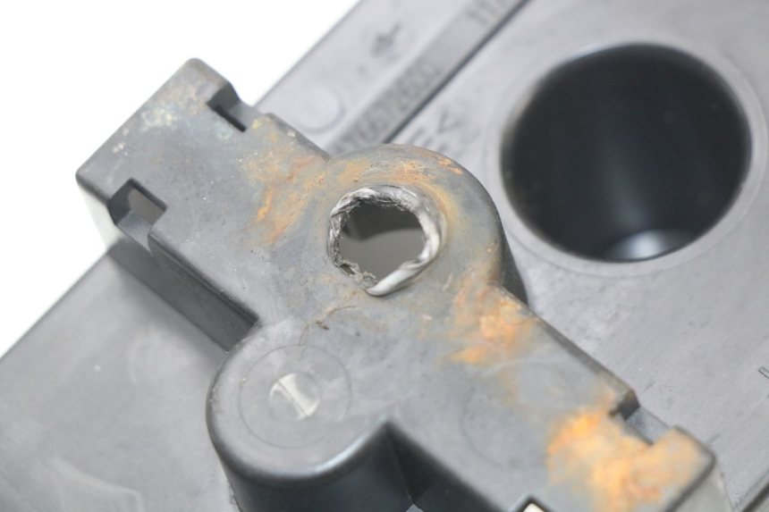 photo de BAC A BATTERIE PEUGEOT LUDIX 50 (2008 - 2017)