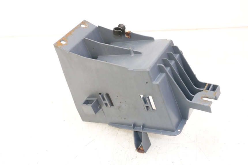 photo de BAC A BATTERIE PEUGEOT SATELIS COMPRESSOR K15 125 (2006 - 2009)