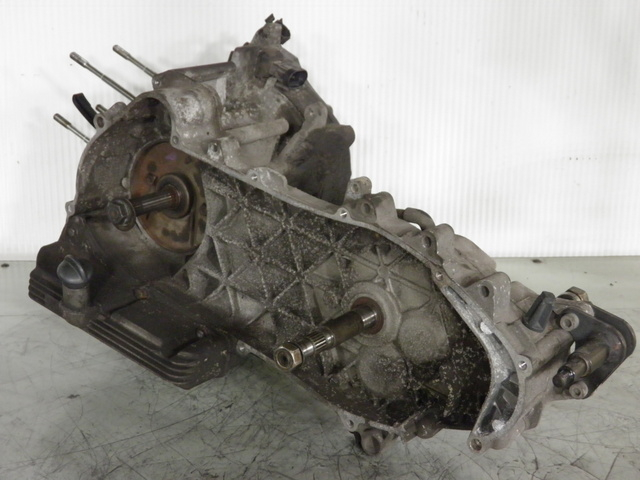 photo de BAS MOTEUR PIAGGIO MP3 RL 125 (2006 - 2014) - Gros plan technique