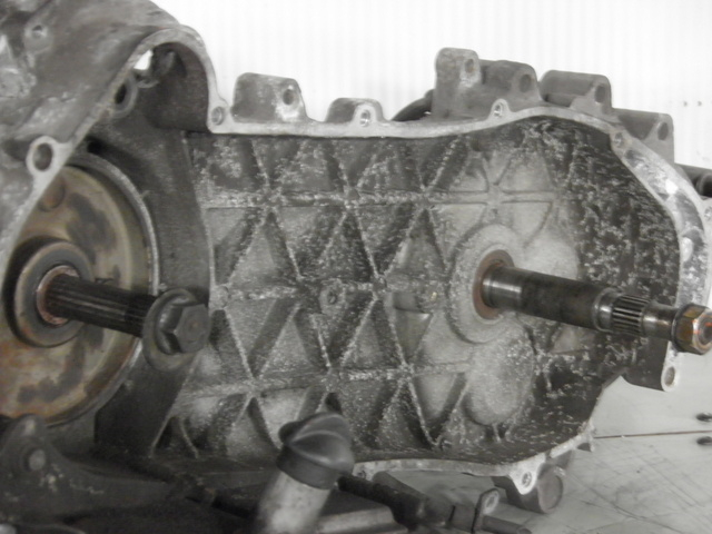 photo de BAS MOTEUR PIAGGIO MP3 RL 125 (2006 - 2014) - Points de fixation