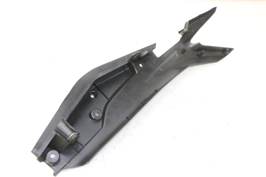 photo de BAS DE CAISSE ARRIERE DROIT STAHO FH 50 (2018 - 2019)