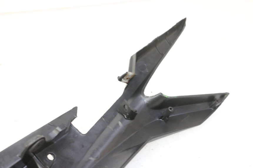 photo de BAS DE CAISSE ARRIERE DROIT STAHO FH 50 (2018 - 2019)