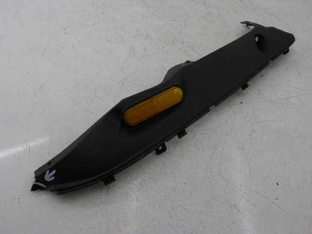 photo de BAS DE CAISSE ARRIERE DROIT GILERA RUNNER SP 50 (2009 - 2017)
