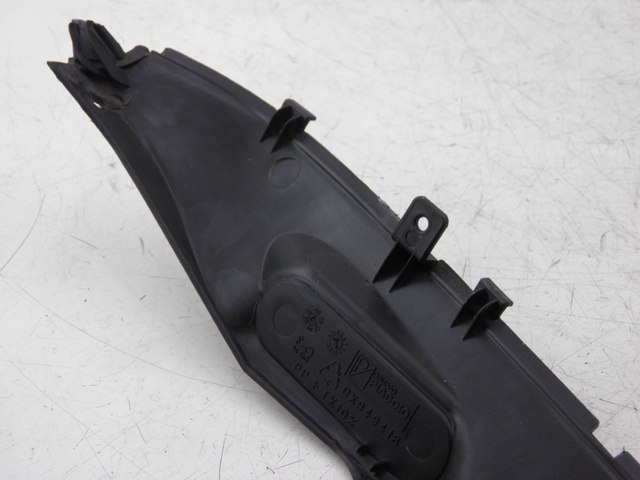 photo de BAS DE CAISSE ARRIERE DROIT GILERA RUNNER SP 50 (2009 - 2017)