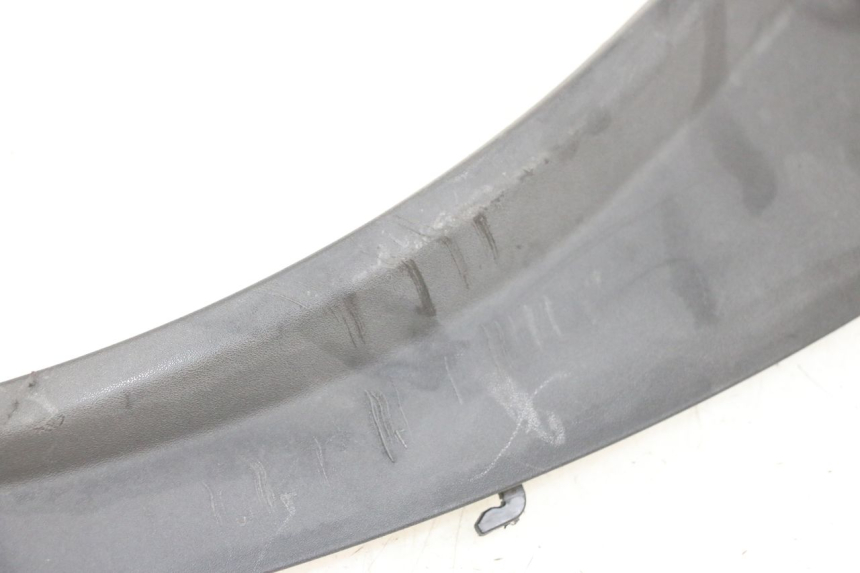 photo de BAS DE CAISSE ARRIERE DROIT PIAGGIO MP3 RL 250 (2007 - 2010) - Pièce contrôlée