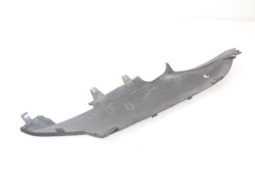 photo de BAS DE CAISSE ARRIERE DROIT GILERA NEXUS 125 (2009 - 2013)