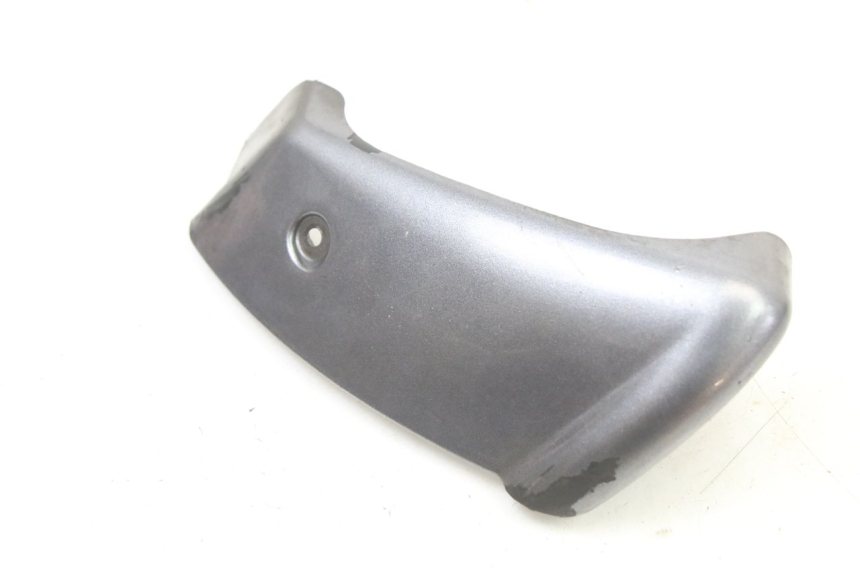 photo de BAS DE CAISSE ARRIERE DROIT PIAGGIO VESPA GRANTURISMO 125 (2003 - 2007)