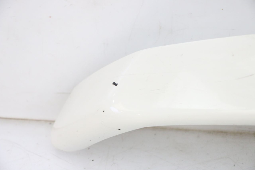 photo de BAS DE CAISSE ARRIERE DROIT PIAGGIO VESPA GTS SUPER IE 125 (2009 - 2016) - Zoom composants