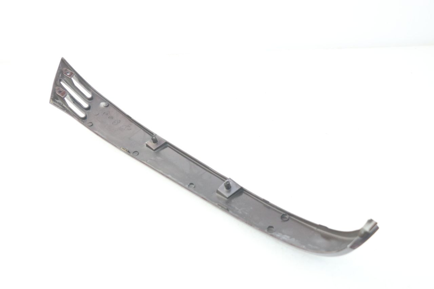 photo de BAS DE CAISSE ARRIERE DROIT PIAGGIO VESPA LX IE 125 (2010 - 2012)