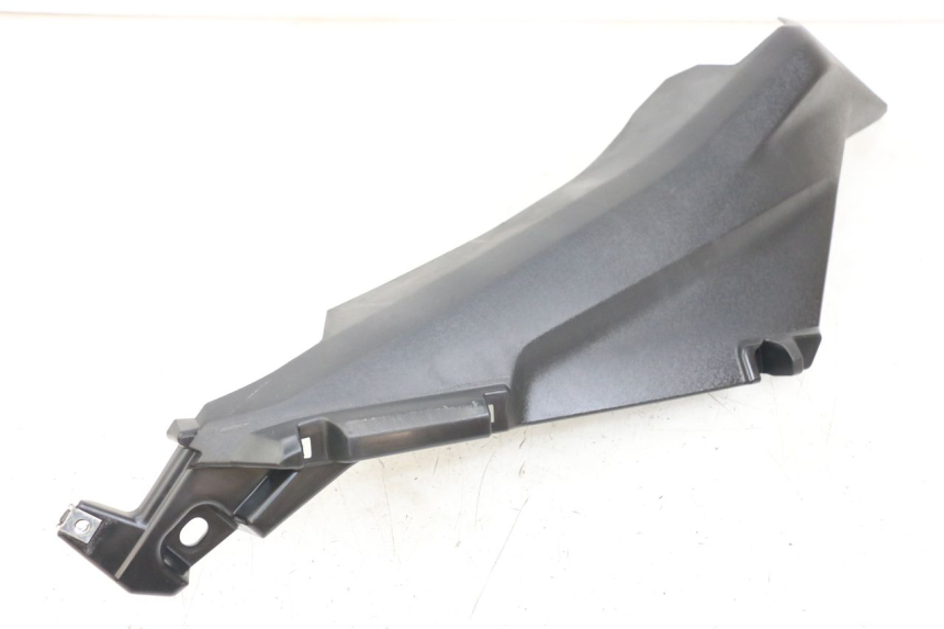 photo de BAS DE CAISSE ARRIERE DROIT YAMAHA XMAX X-MAX ABS 125 (2017 - 2020)