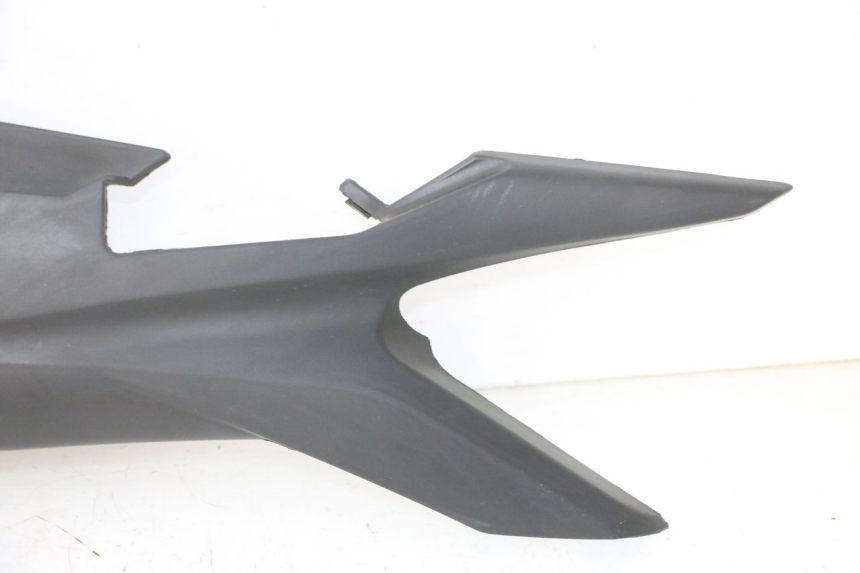 photo de BAS DE CAISSE ARRIERE GAUCHE STAHO FH 50 (2018 - 2019)