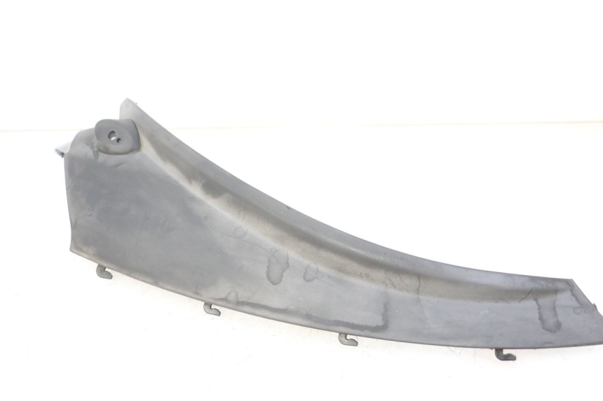 photo de BAS DE CAISSE ARRIERE GAUCHE PIAGGIO MP3 LT 400 (2007 - 2012)