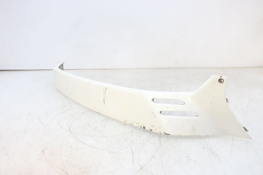 photo de BAS DE CAISSE ARRIERE GAUCHE PIAGGIO VESPA GTS SUPER IE 125 (2009 - 2016) - État de surface