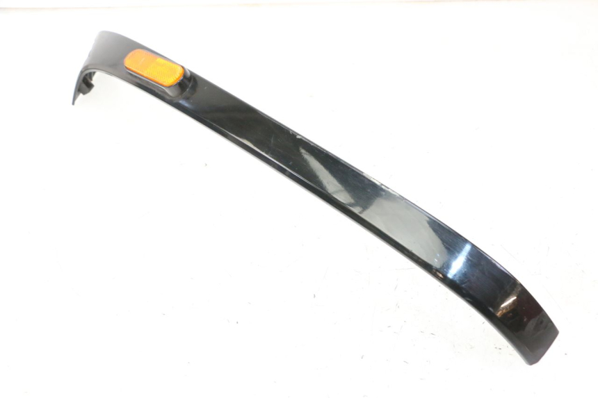 photo de BAS DE CAISSE ARRIERE GAUCHE PIAGGIO VESPA S 2T 50 (2007 - 2014)