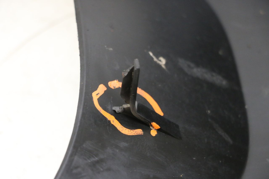 photo de BAS DE CAISSE MBK BOOSTER SPIRIT 50 (2004 - 2017) - Gros plan technique