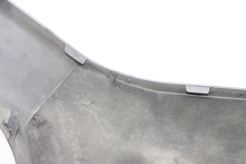 photo de BAS DE CAISSE DROIT SUZUKI BURGMAN 650 (2013 - 2020)