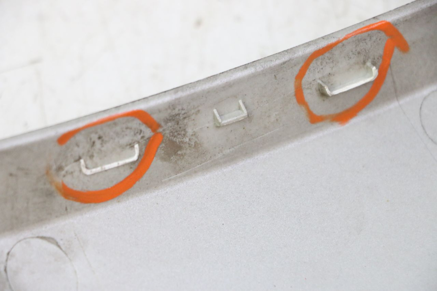 photo de BAS DE CAISSE DROIT PEUGEOT CITYSTAR 50 (2013 - 2017)