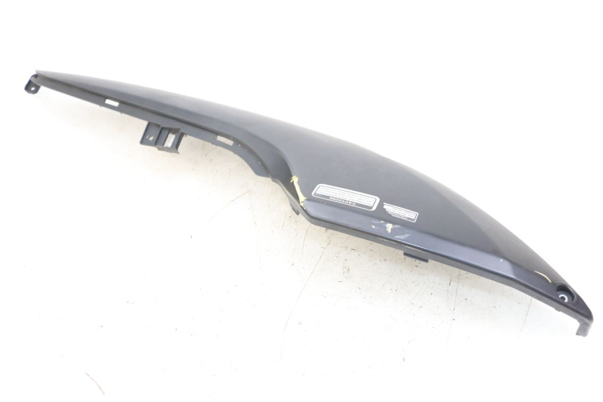 photo de Lower right side panel KYMCO DINK STREET ABS 125 (2011 - 2018) - Autre angle de vue