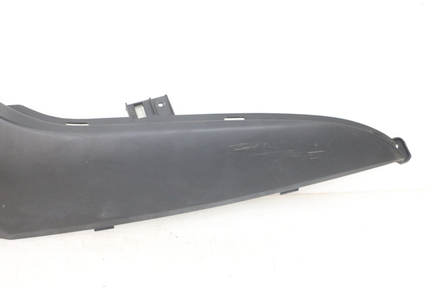 photo de Lower right side panel KYMCO DINK STREET ABS 125 (2011 - 2018) - Vue d’ensemble