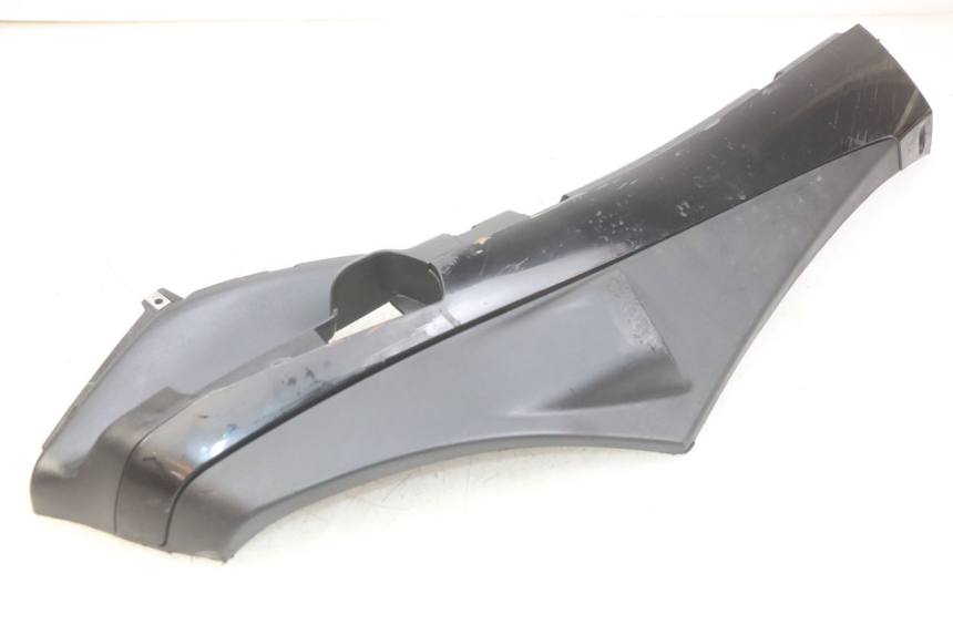 photo de BAS DE CAISSE DROIT PIAGGIO FLY 4T 50 (2013 - 2017)