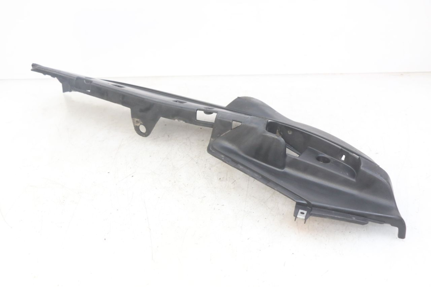 photo de BAS DE CAISSE DROIT PIAGGIO FLY 4T 50 (2013 - 2017)