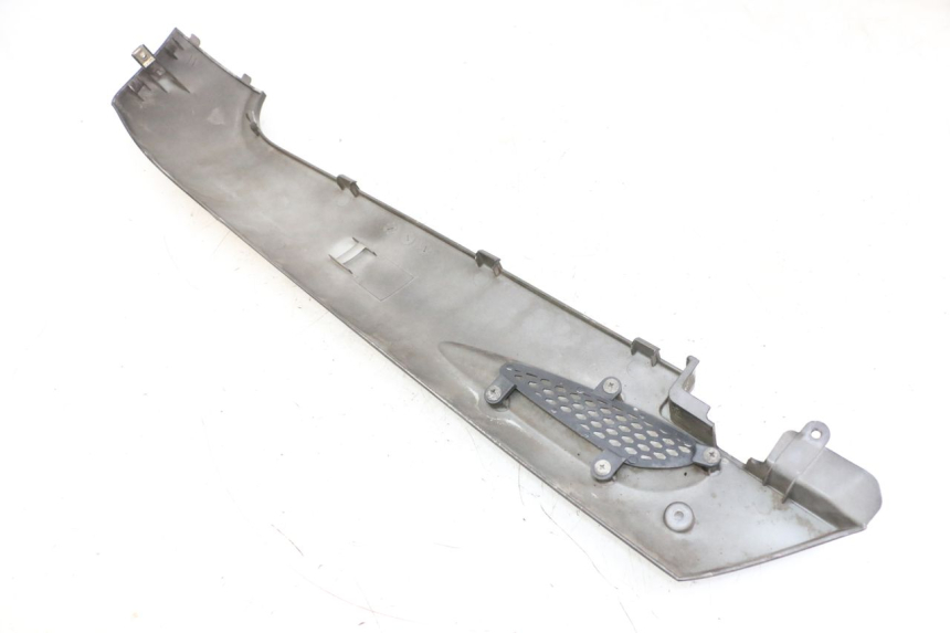 photo de BAS DE CAISSE DROIT KYMCO LIKE 125 (2009 - 2016) - Zoom état d’usage