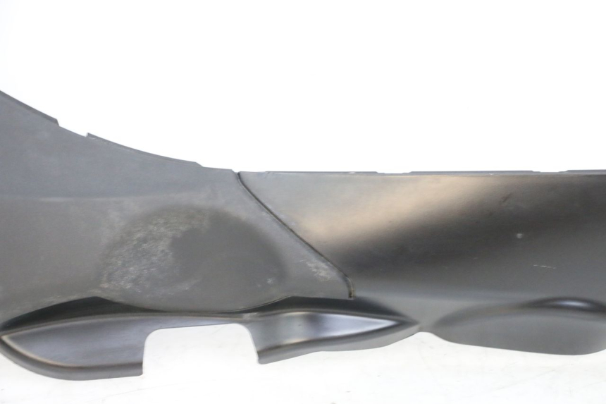 photo de BAS DE CAISSE DROIT PIAGGIO MP3 HPE 350 (2018 - 2020) - Vue produit